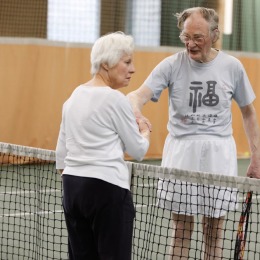 Older people tennis listing